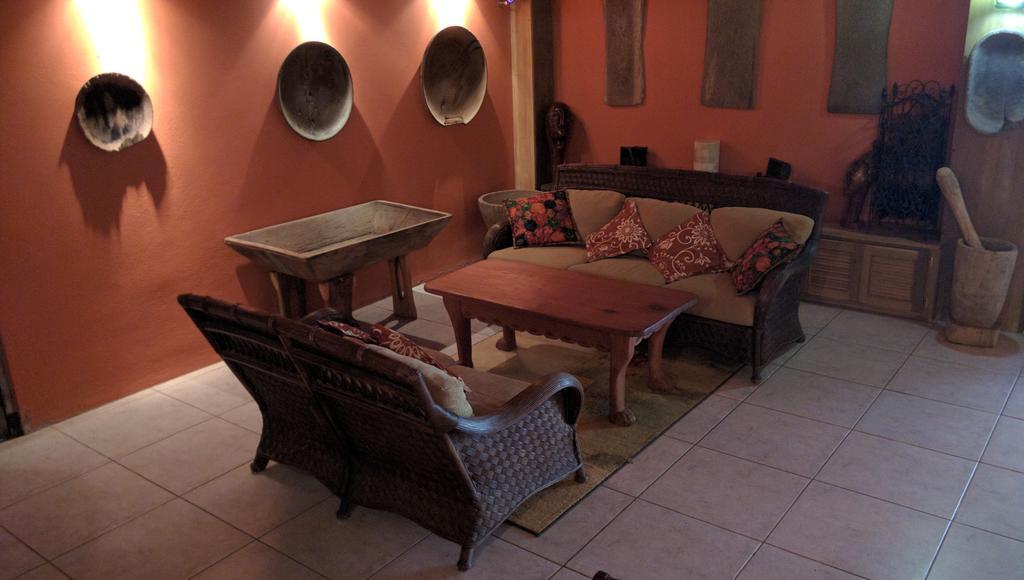 Bayshore Bijou Suites Maya Beach Eksteriør bilde