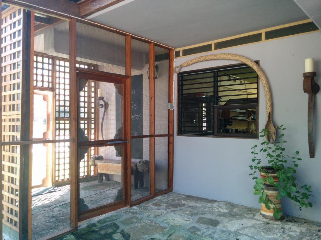 Bayshore Bijou Suites Maya Beach Eksteriør bilde