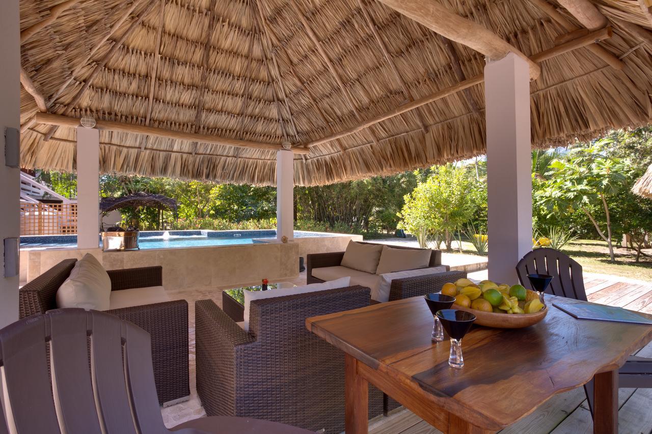 Bayshore Bijou Suites Maya Beach Eksteriør bilde
